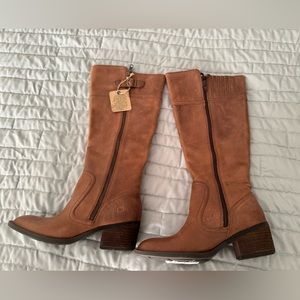 Brown Born leather boots.